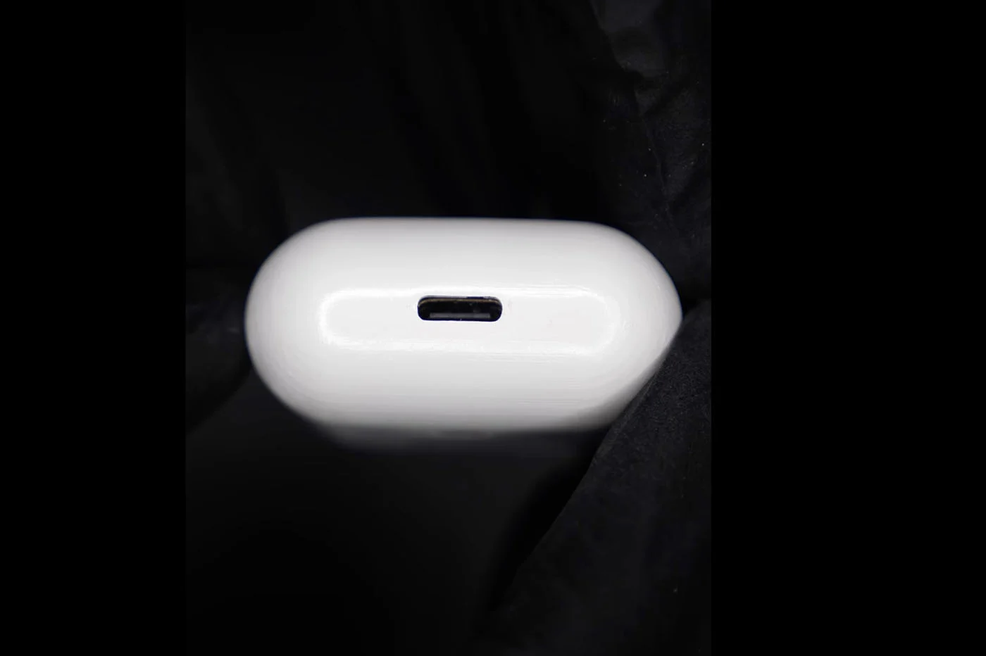 彼は USB-C で充電可能な AirPods ケースを想像しています
