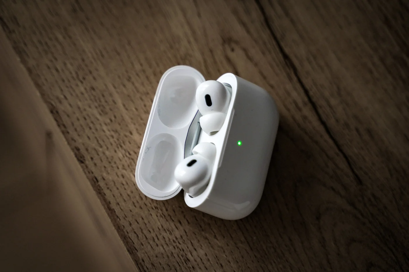 ユーザーはAirPods Pro 2の音ズレに気づいています