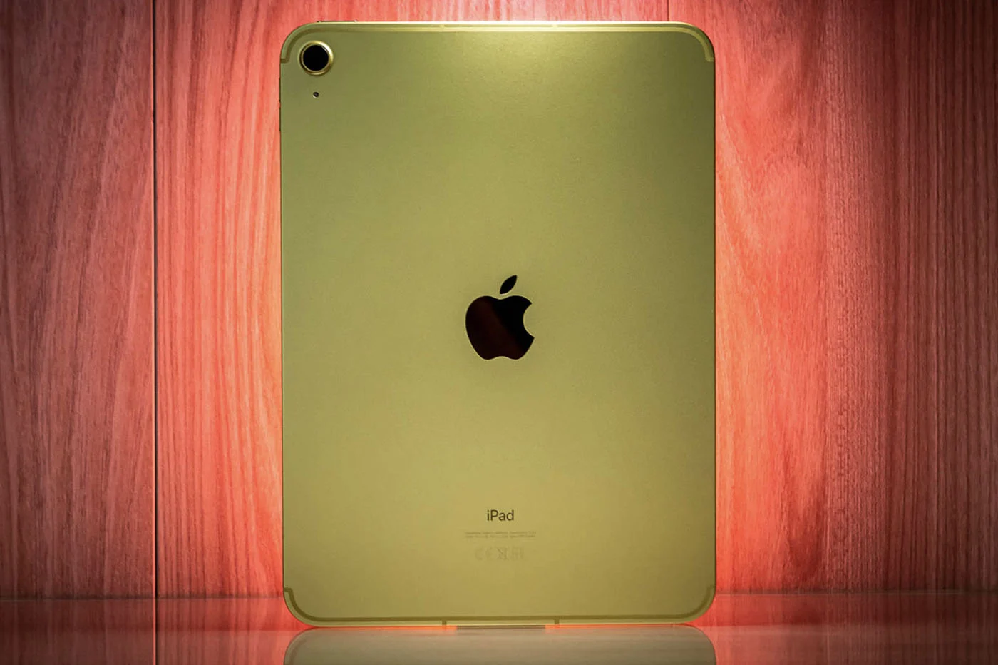 3番目のiPadが今日発売されましたか？