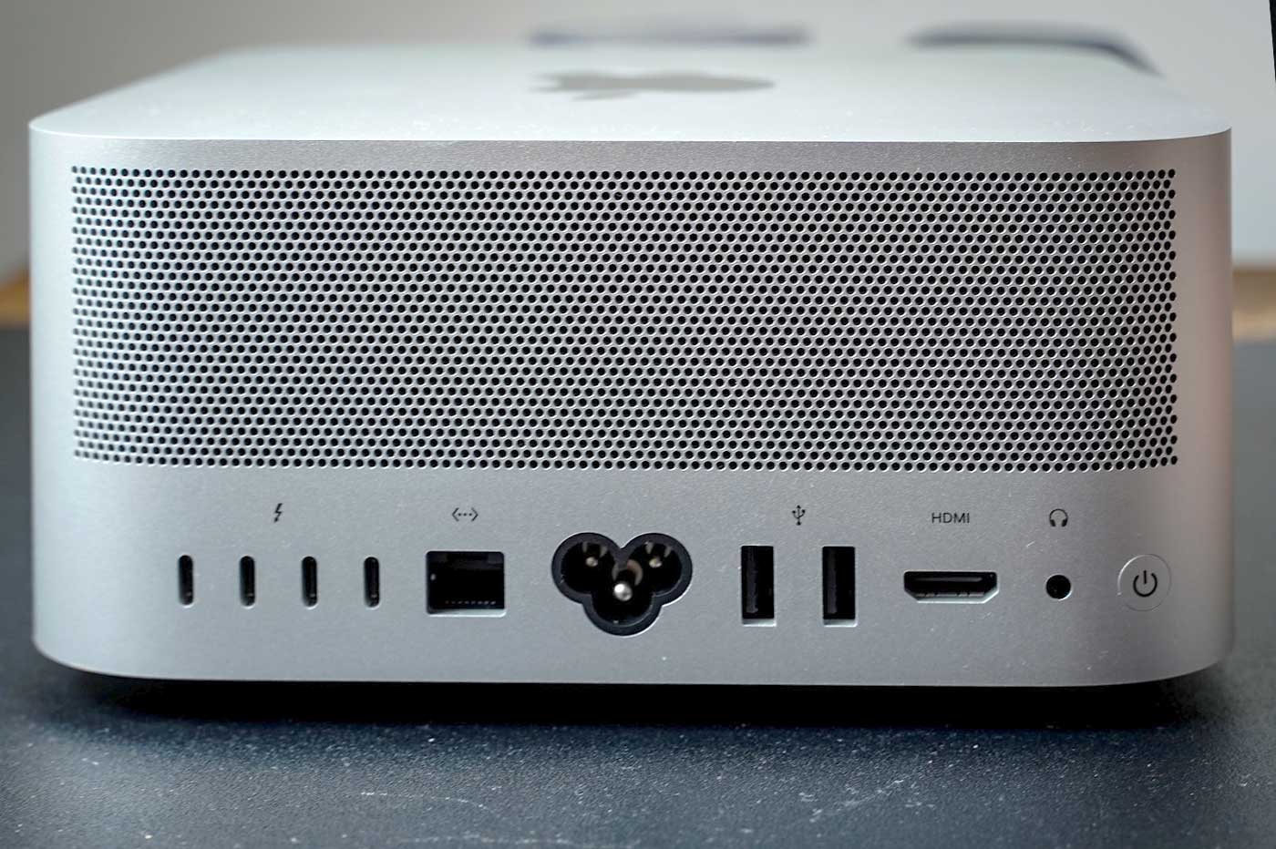 Mac Studio 2023 テスト: 明らかに「Mac Pro のように見える」