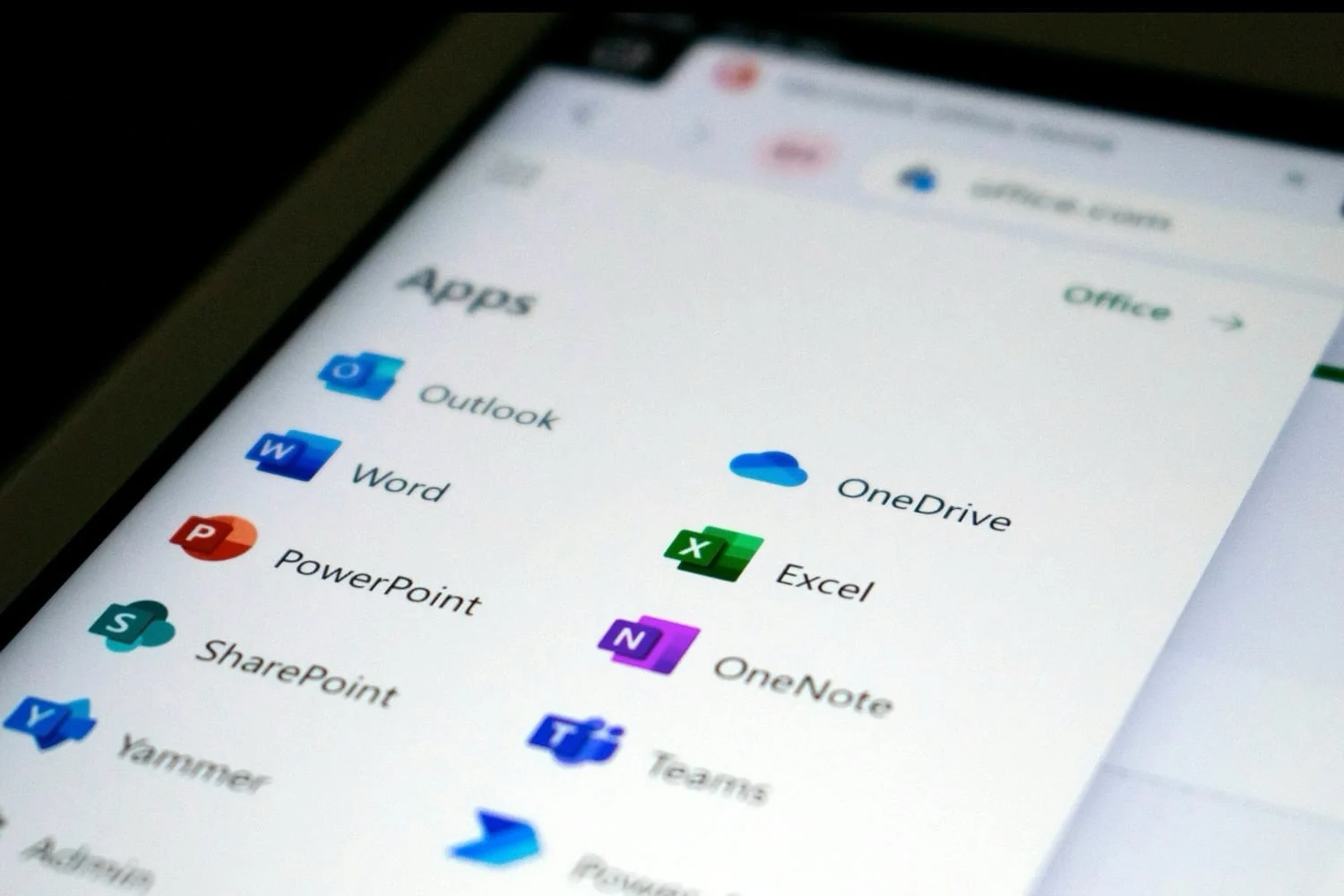 Mac用Microsoft Office365：年次サブスクリプションで最大56ユーロを節約する